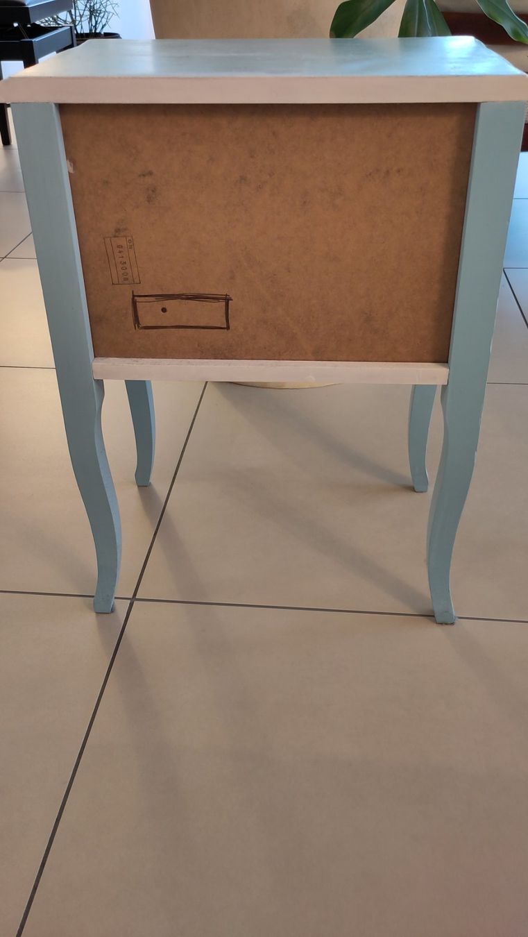 Nachttische: Beistelltisch hellblau mit Schublade shabby chic – Gebraucht aus Meggen von Vitos 5