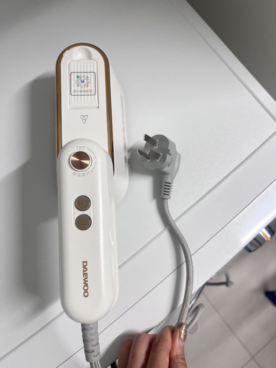 Fers à repasser: Travel Iron  – D'occasion à Oberrieden par yim_jb6g 2