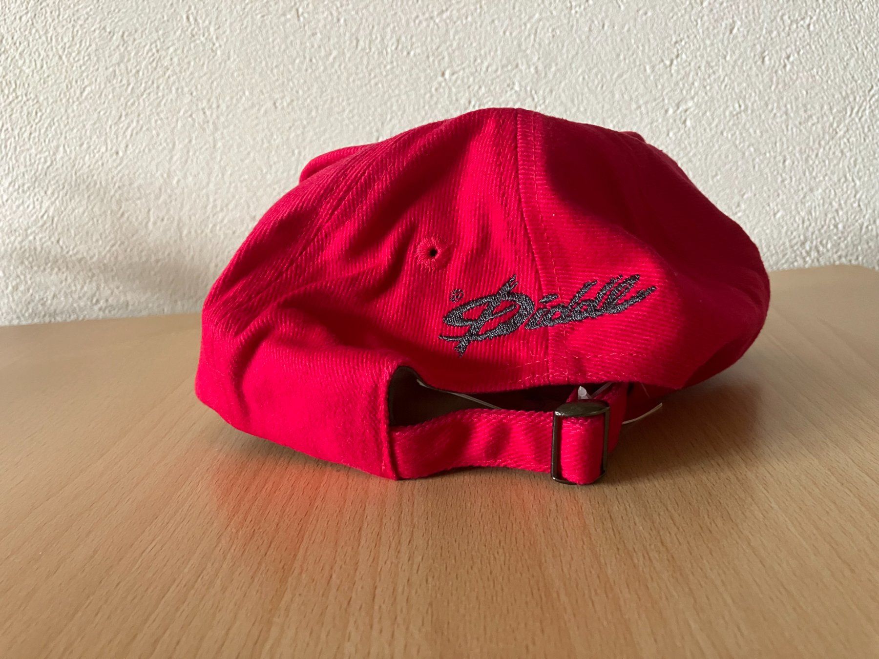 Copricapi, berretti & cappellini: Diddl-Mütze rot – Nuovo (secondo la descrizione) da Grabs venduto da topolino7 1