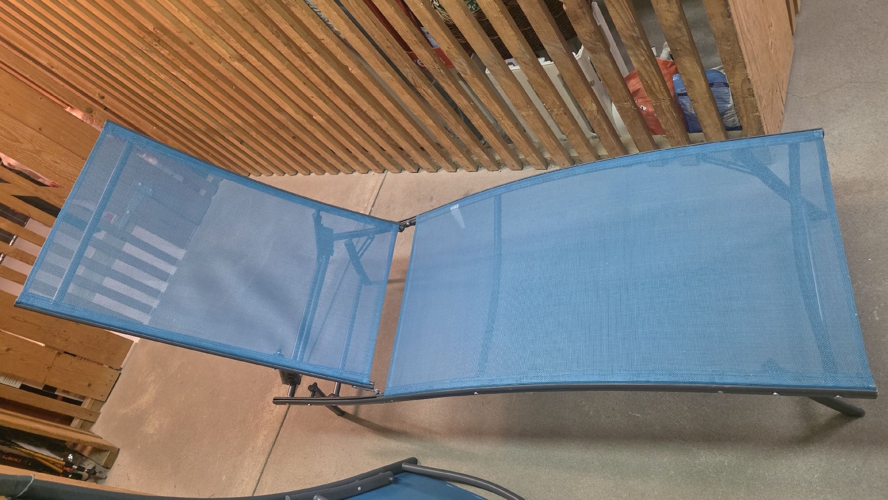 Sedie a sdraio: Liegestuhl Metall Textil blau 2 Stk neu – Nuovo e nell'imballaggio originale da Binningen venduto da Hofka64