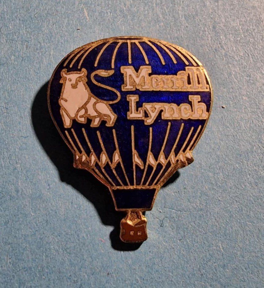 Placchette & Badge: Ballon Pin Merill Lynch – Usato da Härkingen venduto da specialshapes