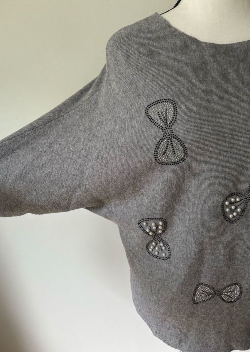 Maglioni & Felpe: Pullover grau mit Perlen Stickerei – Nuovo (secondo la descrizione) da Dietlikon venduto da LiebenLebenLachen 2