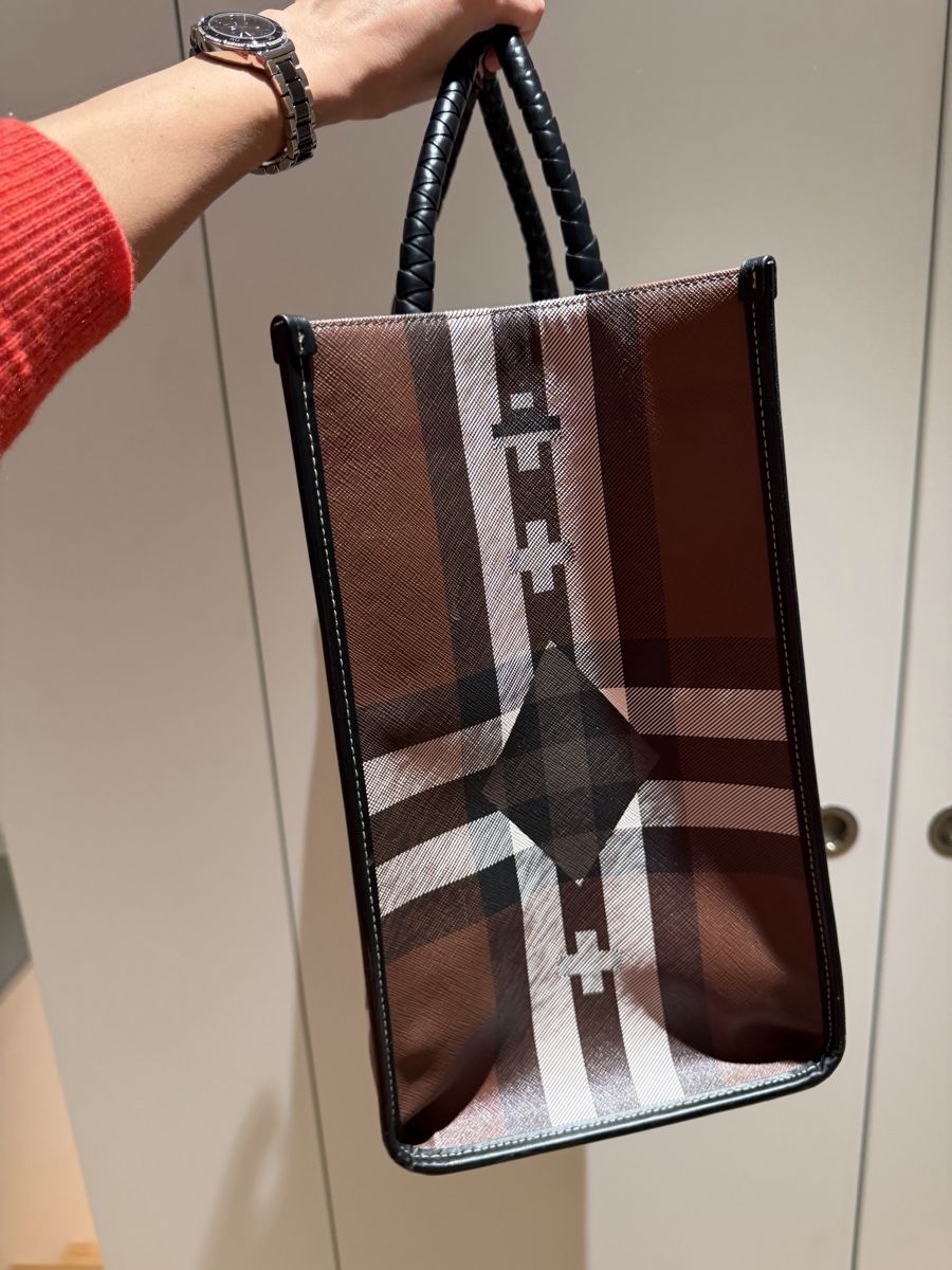 Burberry Borse: Burberry bag – Nuovo (secondo la descrizione) da Zürich venduto da bay_k26p 2