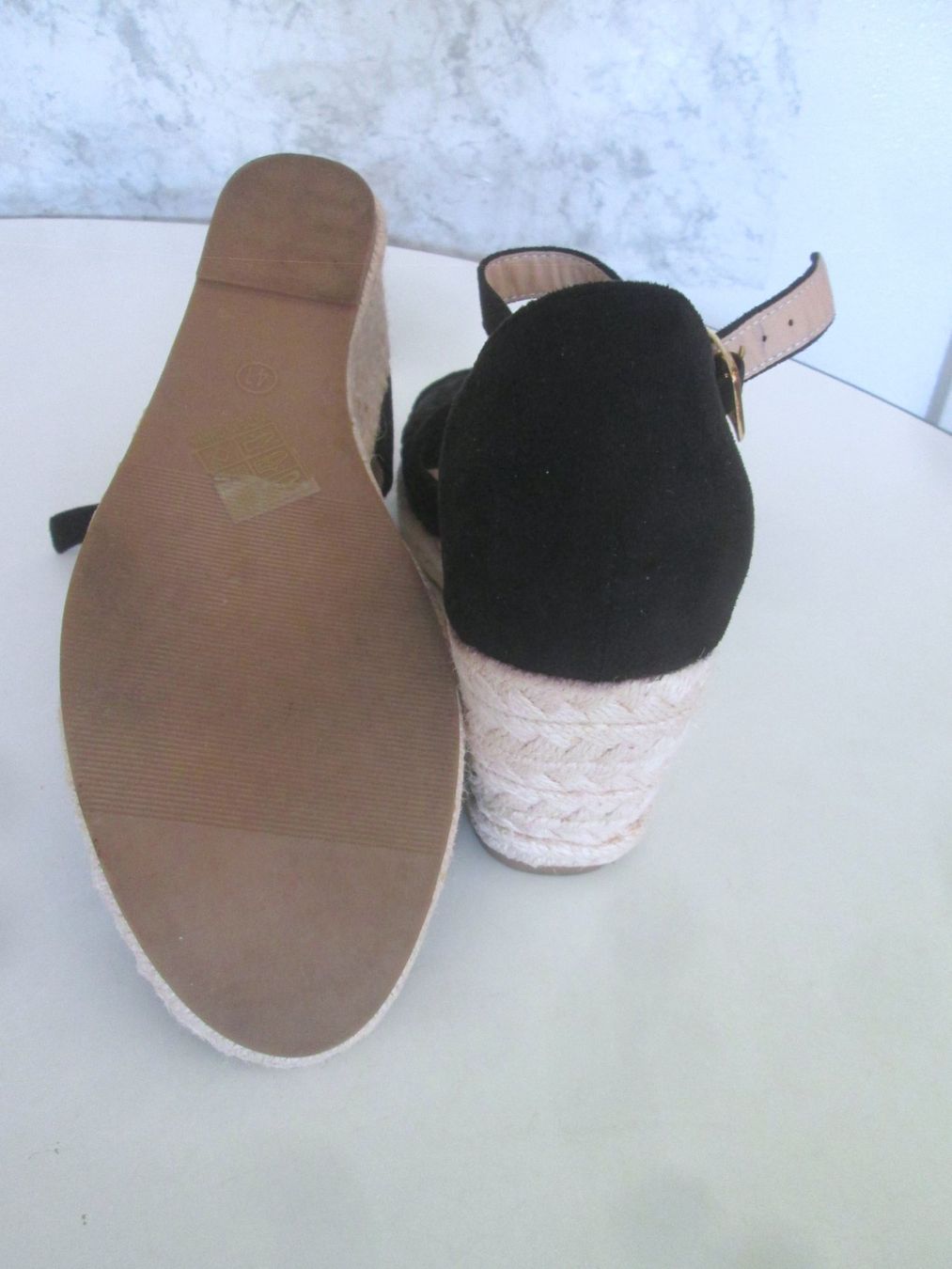 Scarpe da donna: Stoffkeile, Größe 41 – Usato da Sementina venduto da babucia 2