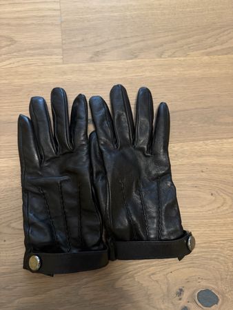 Damen Leder Handschuhe der Marke Strenesse