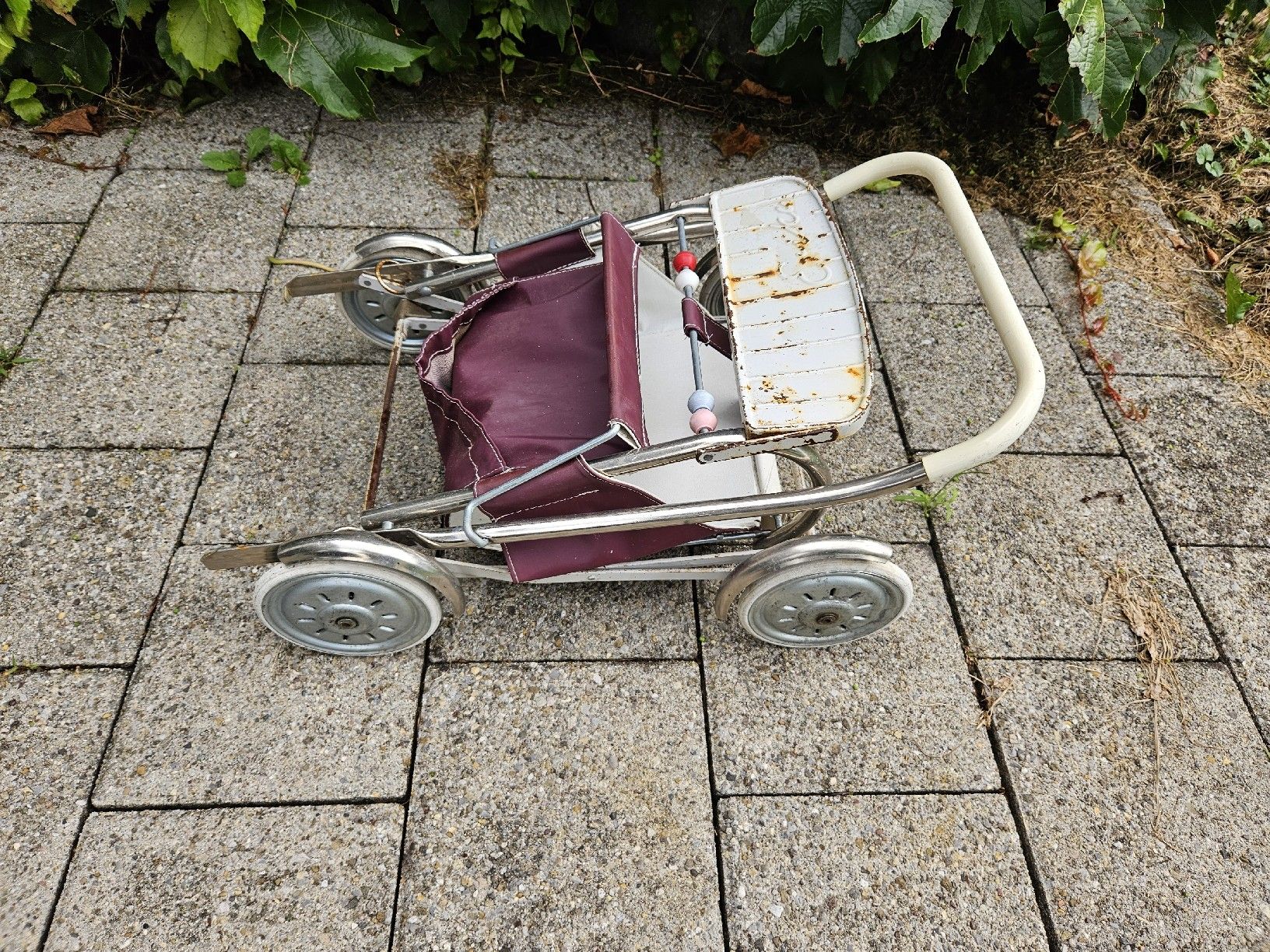 Voitures de poupées: Puppenwagen antik – D'occasion à Haslen GL par Sandra40 8
