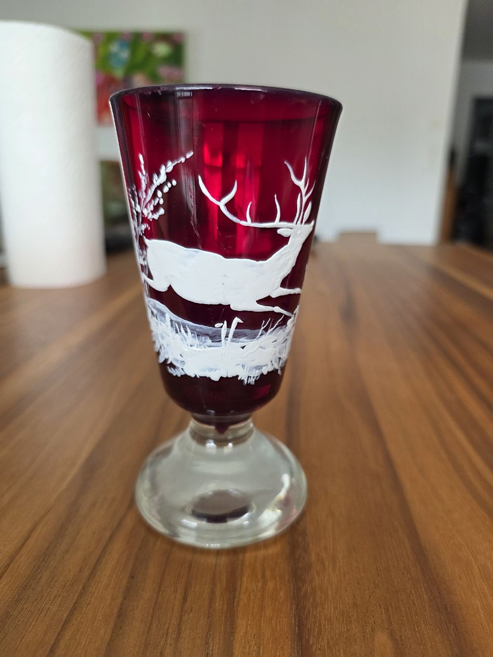 Bicchieri: 3 Gläser rot mit weiss Malerei Junge Madchen Hirsch 15cm – Usato da Pratteln venduto da ans_jn8l 2
