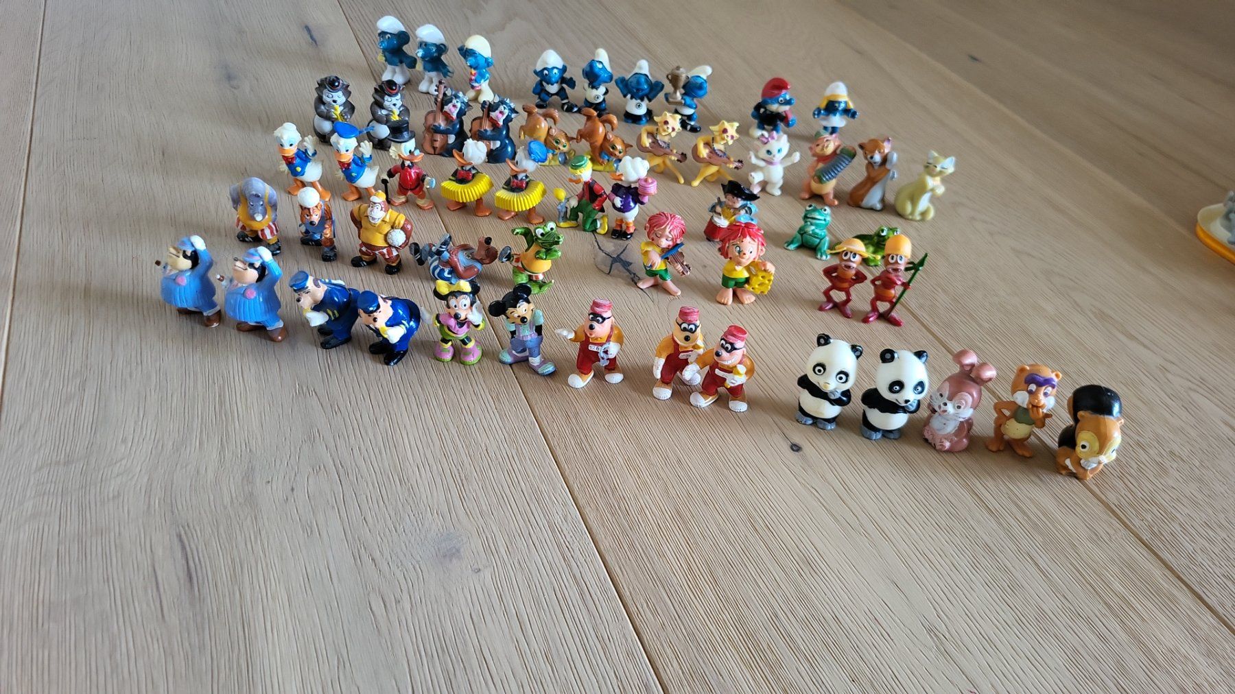 Statuette: Überraschungseier-Figuren Set – Usato da Neunkirch venduto da Enovi30