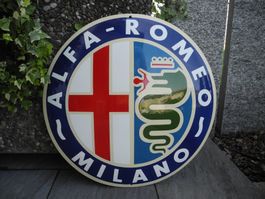 GROSSES ALFA-ROMEO EMAILSCHILD