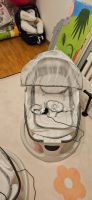 Babywippe mit Moskitonetz und Spielbügel guter Zustand