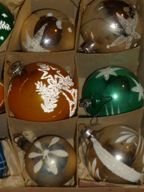 Tutte le decorazioni: WEIHNACHTSKUGELN  13 STK. SIEHE FOTO ALT – Usato da St.Gallen venduto da Anso 2