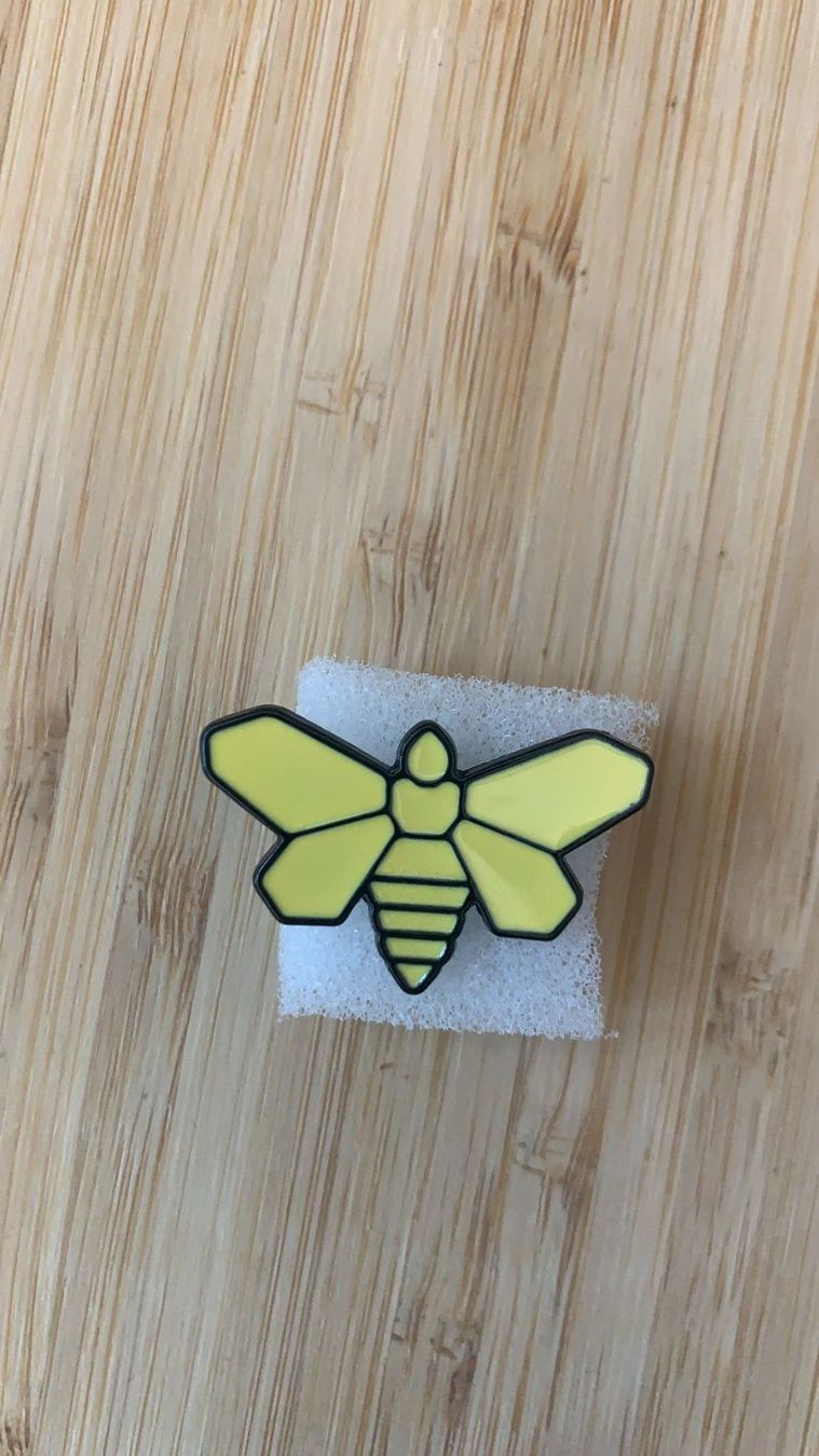 Altre forniture industriali: Breaking Bad Pin – Nuovo e nell'imballaggio originale da Gebenstorf venduto da RetroFuture