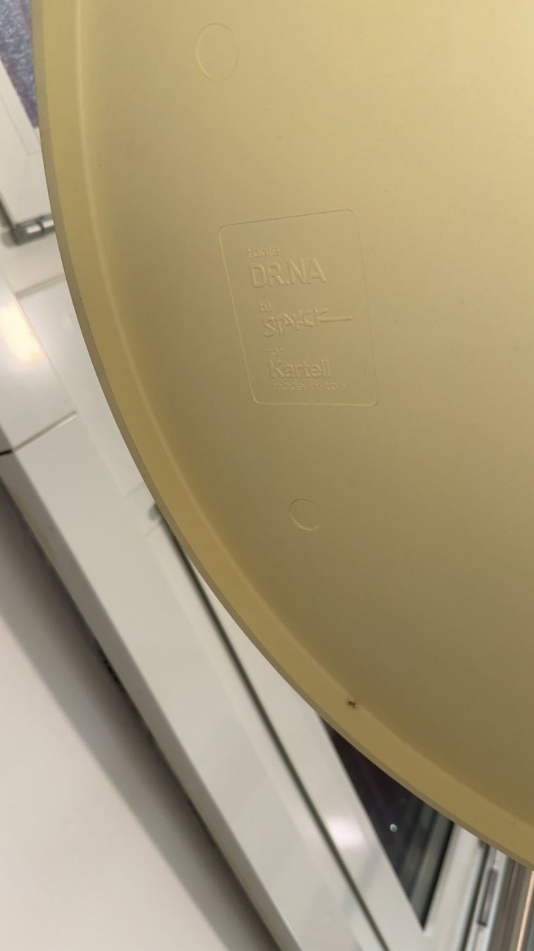 Kartell Tische: Kartell DR.NA & DR.NO – Gebraucht aus Lugano von Alecremiato 3