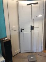 Metall LED-Standlampe mit 2 Lichtern