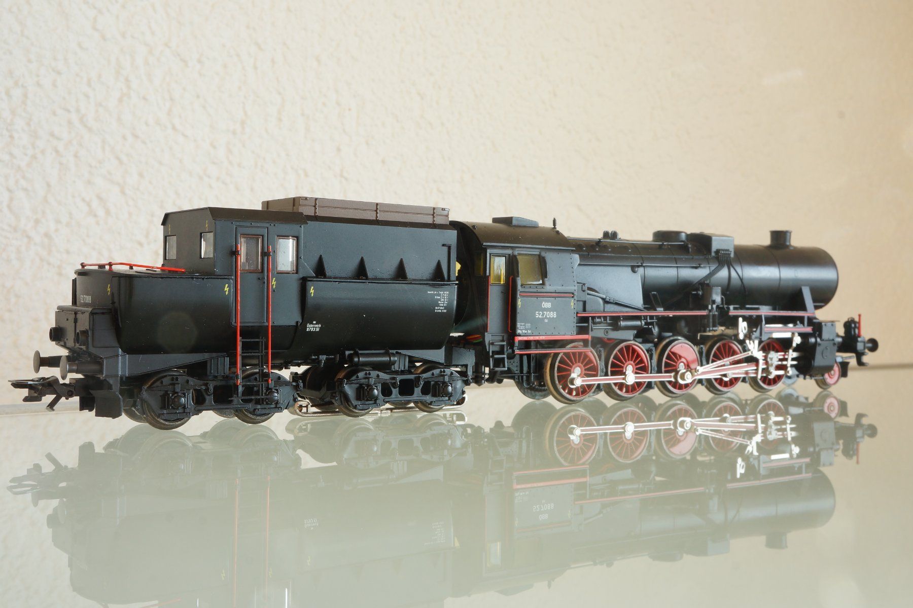 Märklin Trains électriques: Märklin 3416, ÖBB BR 52.7088, digital (ESU V4-Decoder) – D'occasion à Biel/Bienne par Pacific-13 1