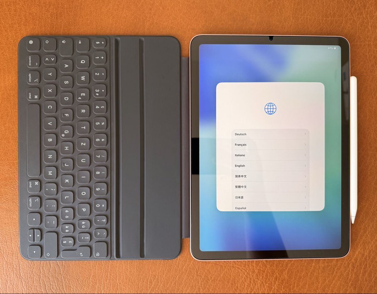 Apple Tablet PC: iPad Air 4 64GB – Usato da Holderbank SO venduto da Bibernelli