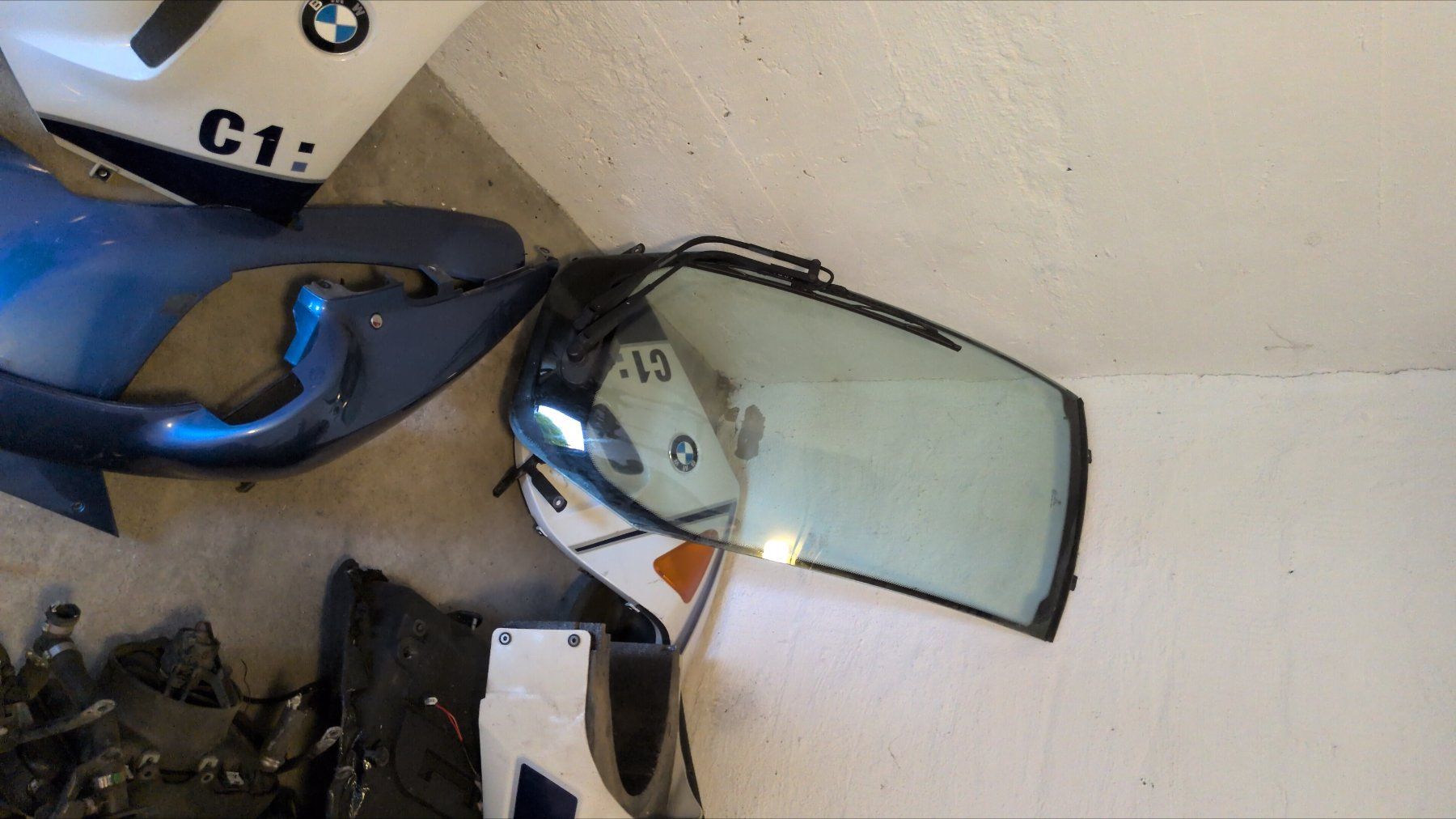 BMW Strada: BMW C1 125 ABS Teile – Usato da Kloten venduto da SwissGuy95 4