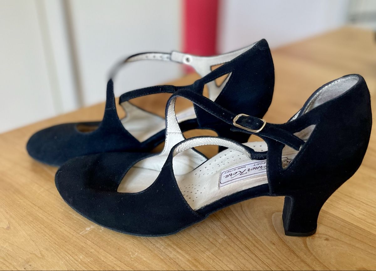 Scarpe da donna: Tanzschuhe Werner Kern Größe 9 – Usato da Spiegel b. Bern venduto da bla_p7v7 2