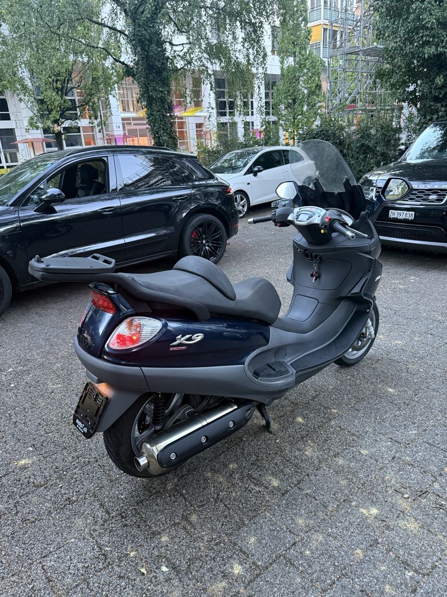 Piaggio Scooter: PIAGGIO x9 500 CC – Usato da Winterthur venduto da Fabio_46 4