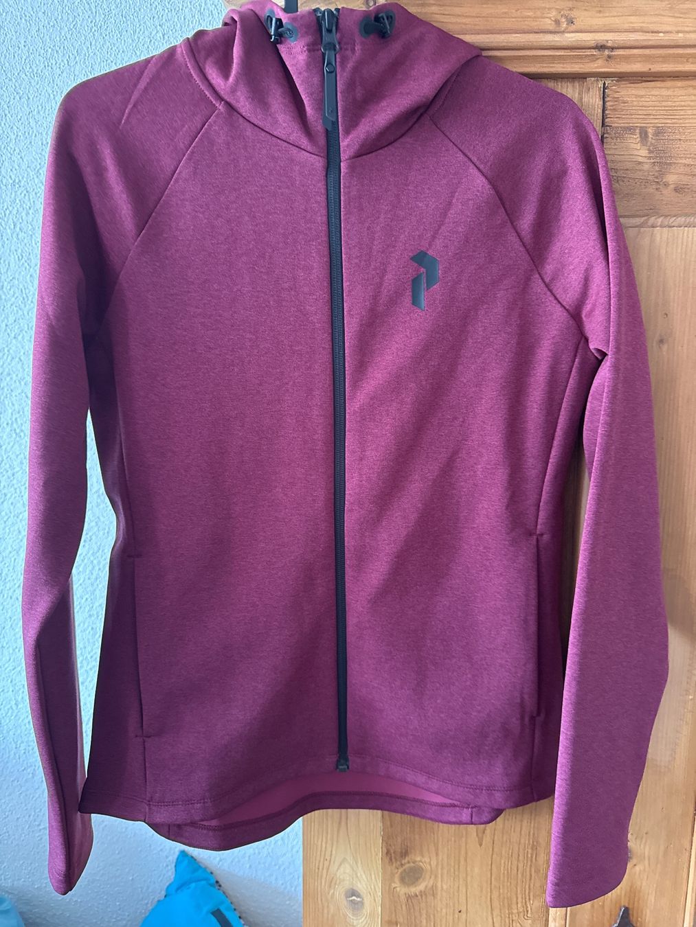 Peak Performance Giacche: Peak Performance Damen Pulse Jacke bordeaux Gr. S – Usato da Winterthur venduto da britsi