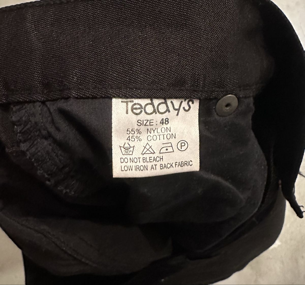Pantaloni: Anzug / Casual / Nylonhose – Nuovo (secondo la descrizione) da Dättwil AG venduto da seung.kuk 6