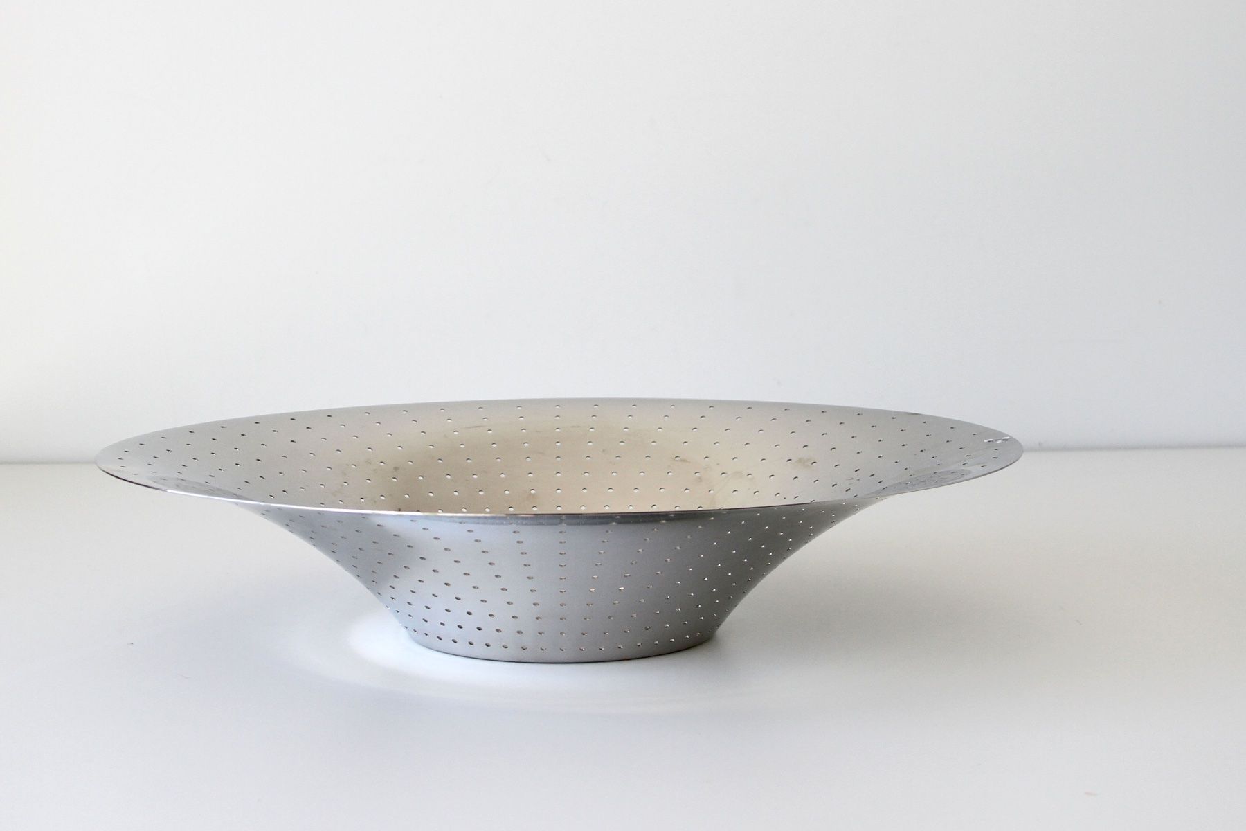 Statuette: Alessi Wohndesign - grosse Edelstahl Schale " – Usato da Merlischachen venduto da sammlerstueck 3