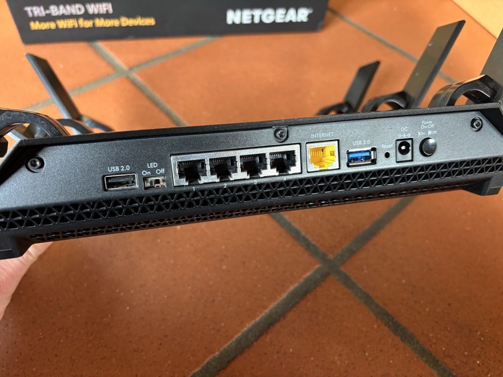 Netgear Nighthawk X6 AC3200 Tri-Band WLAN Router R8000 (Gebraucht) in ...