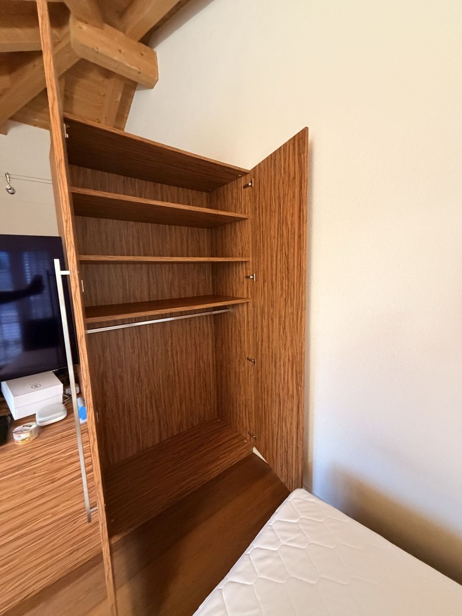 Armoires: Hochwertige Schrank  – D'occasion à Haag (Rheintal) par rob_s8bw 1