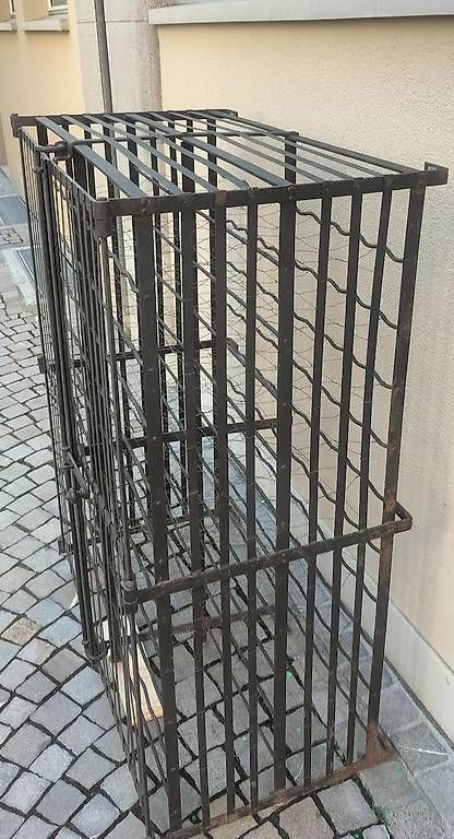 Scaffali: Weingestell Eisen – Usato da Altdorf UR venduto da Baere.58 1