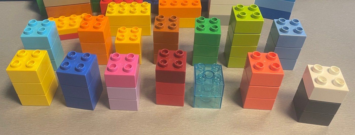 Lego Giocattoli: Lego Duplo meist Basic Bausteine in vielen Farben – Usato da Sirnach venduto da sagrotin 2