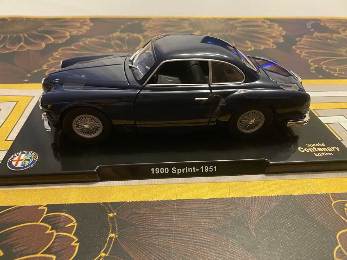 Alfa Romeo Modellini d'auto: Alfa Romeo 1900 Sprint - 1951 – Nuovo e nell'imballaggio originale da St. Margrethen SG venduto da Alfista_159 7