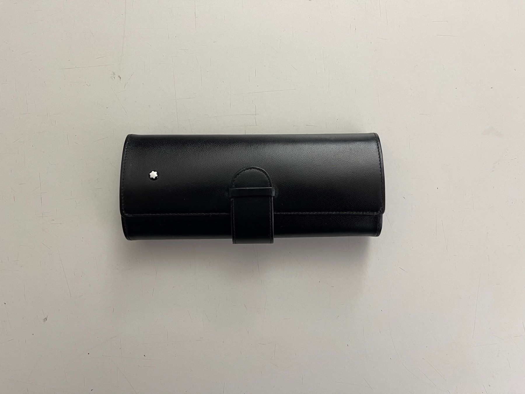 Montblanc Altro in Scrittura & Disegno: MontBlanc Füllfeder Etui – Usato da Winterthur venduto da Afreccia