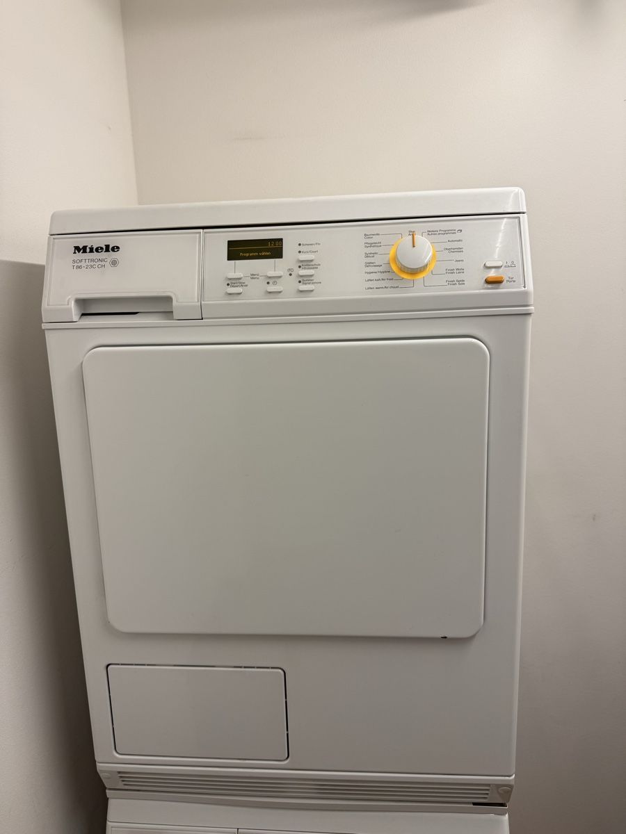 Miele Lavatrici: waschmaschine und trockner Miele – Usato da Adliswil venduto da F.B.E 2