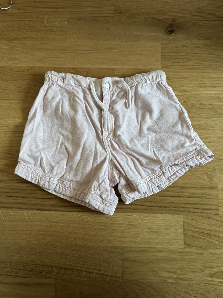 Zara Pantaloni: Zara Shorts, Grösse 128 – Nuovo (secondo la descrizione) da Kleinandelfingen venduto da les_gb7w
