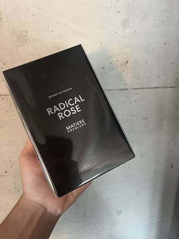 Profumi & Eau de Toilette: Matière première Radicale rose extrait 100 ml – Nuovo e nell'imballaggio originale da Spreitenbach venduto da OLFACTO_PRIVE