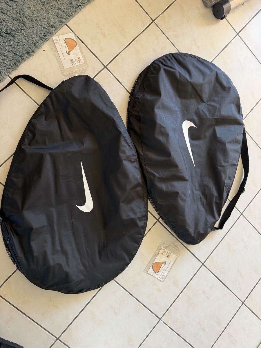 Porte da calcio e da hockey: Filet de football Nike – Nuovo (secondo la descrizione) da Savagnier venduto da Pivovar2