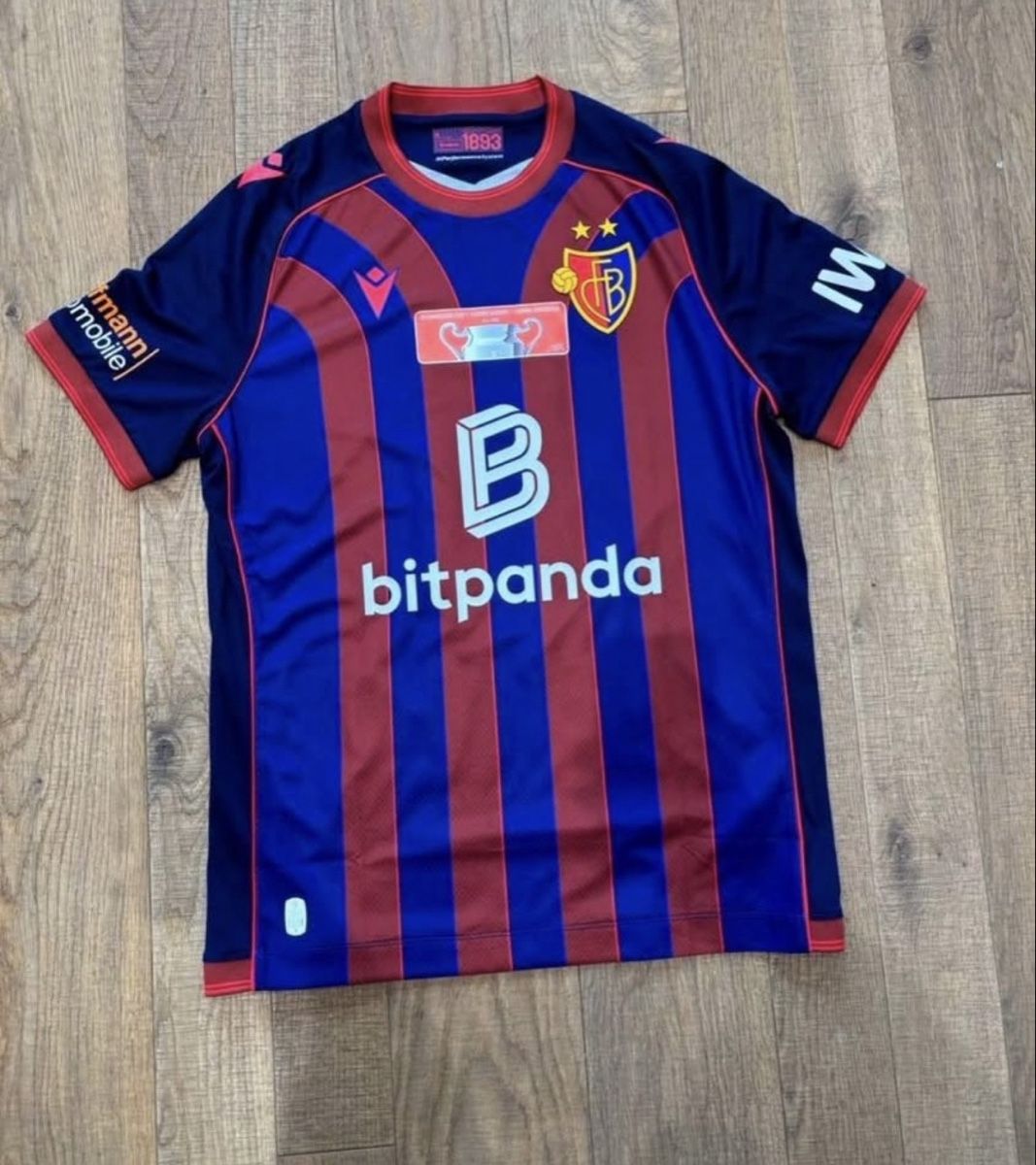 Maillots de corps & Pantalons: FC BASEL Cuptrikot Akahomen – D'occasion à Basel par kleinerprinz