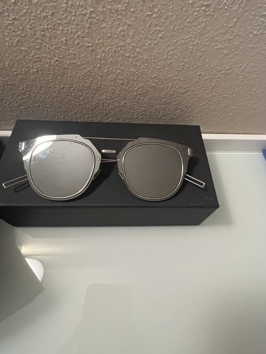 Dior Occhiali & Lenti: Dior Homme Sonnenbrille, Silber – Usato da Basel venduto da fio_8cgs