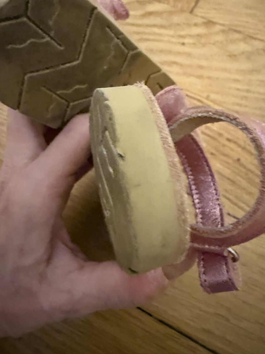 Scarpe per ragazze: Handgemachte Leder-glitzerschuhe in Grösse 24 – Usato da Bern venduto da vale35 4