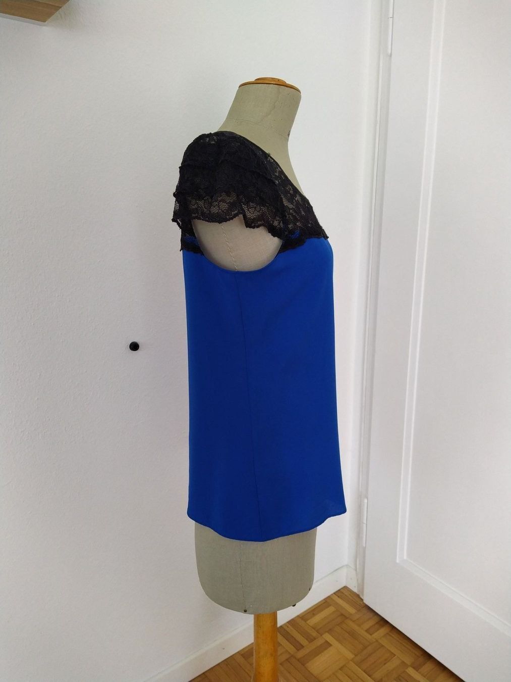 Blusen: Bluse 'blau/schwarz' – Gebraucht aus Triesen von stephanieschurti 1
