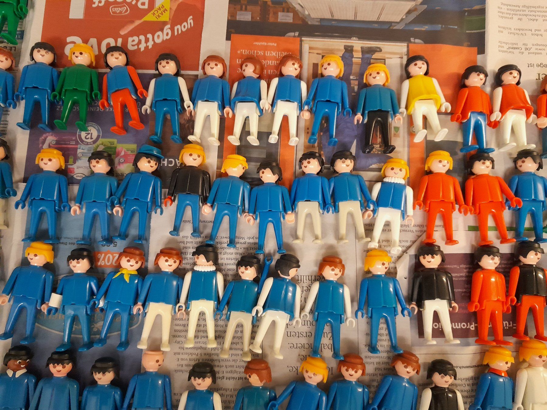 Playmobil Giocattoli: 135 Stück Playmobilfiguren – Usato da Rüti ZH venduto da Alemanni 5
