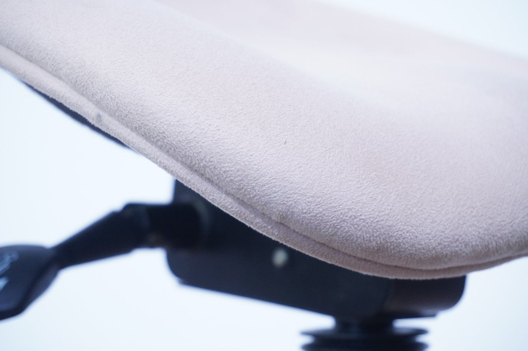 Sedie: Anatom Silya Hocker Arbeitsstuhl Hochstuhl Microfaser beige – Usato da Bad Zurzach venduto da QLASSIQ 8