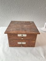 Ancienne layette d’horloger avec deux tiroirs 