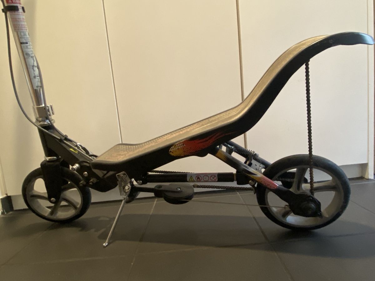 Veicoli per bambini: Space Scooter X580, Trottinett – Usato da Maienfeld venduto da Tediv 1