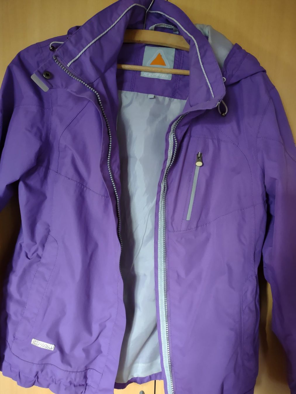 Icepeak Giacche: Icepeak Jacke Grösse 38 – Usato da Montlingen venduto da Nikita-Sidney