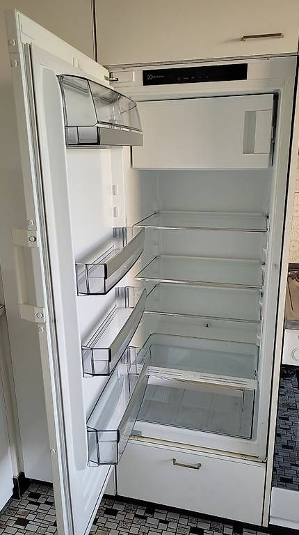 Frigoriferi: Frigo Electrolux EK242RWE encastrable – Usato da Lausanne venduto da kafira