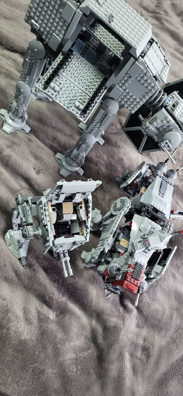 Lego Kit di costruzioni: Lego Star Wars – Usato da Affeltrangen venduto da ds4_5flj