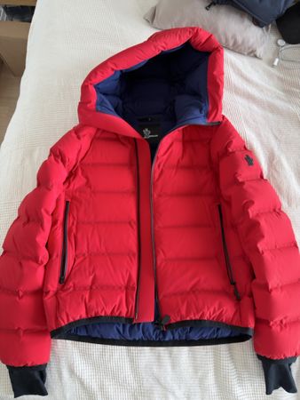Moncler Grenoble Daunenjacke LAGORAI – Rot- High Performance