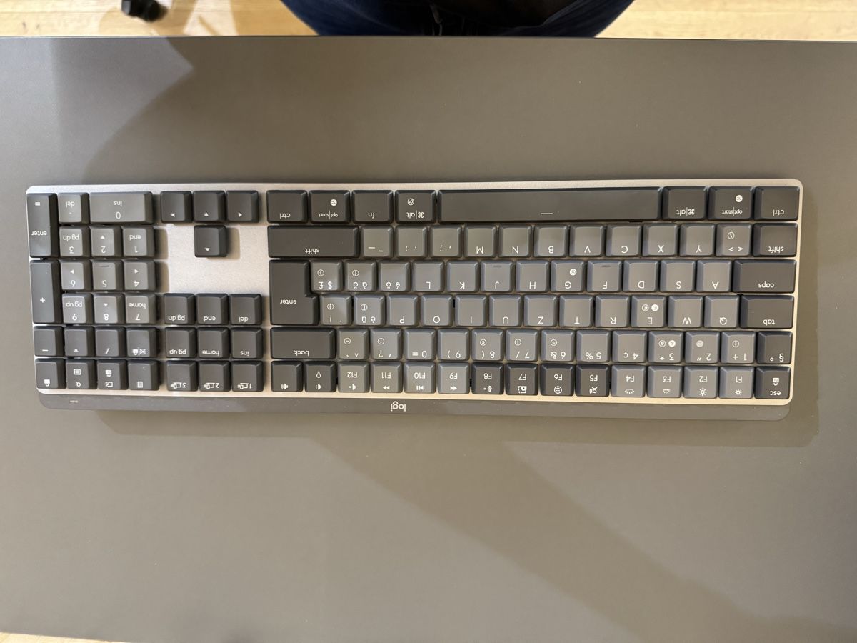 Logitech Claviers: Logitech MX Mechanical Tastatur NEU – Neuf (Voir description) à Trin Mulin par leea.c