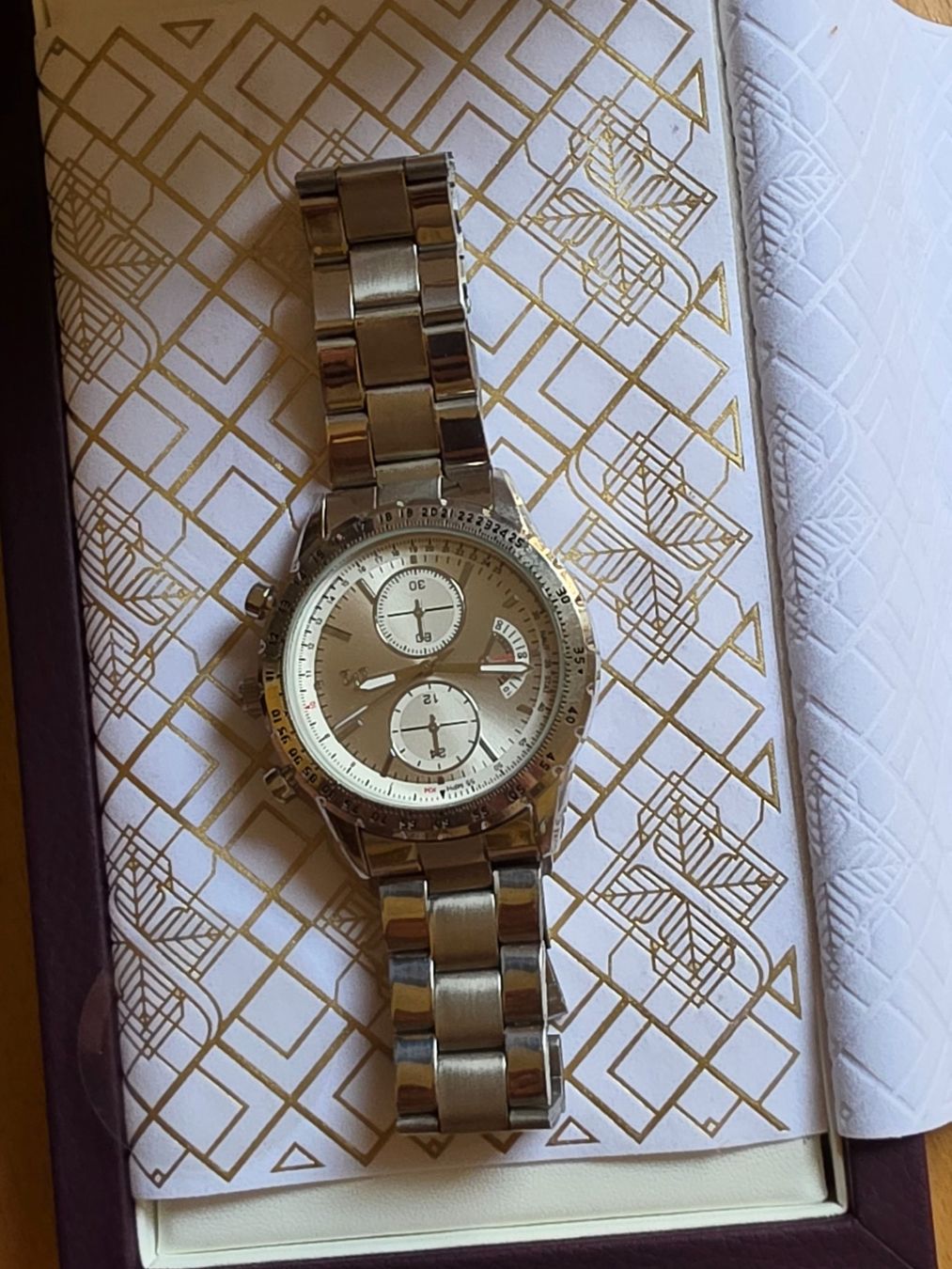 Uhren: Montre neuve 40mm – Gebraucht aus Genève von dus_y85z